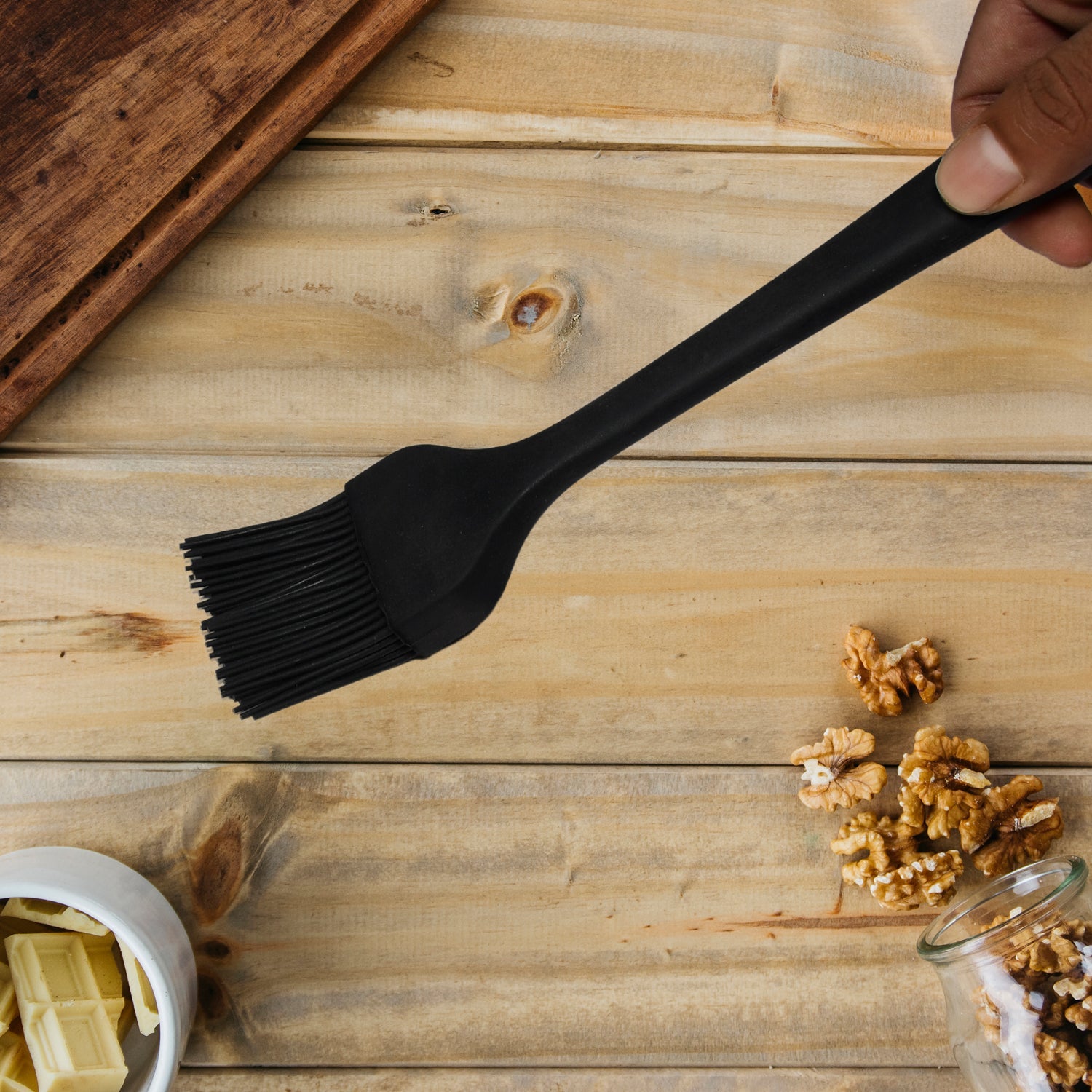 5411 SILICONE BASTING BRUSH HEAT RESISTANT LONG HANDLE PASTRY BRUSH FOR GRILLING, BAKING, BBQ AND COOKING. DeoDap 5411 SILICONE BASTING BRUSH HEAT RESISTANT LONG HANDLE PASTRY BRUSH FOR GRILLING, BAKING, BBQ AND COOKING. DeoDap